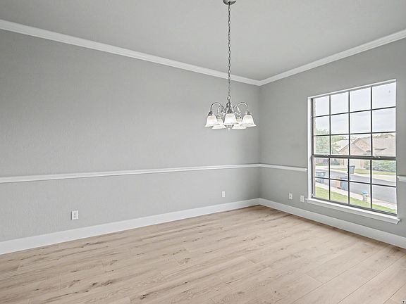 5th image of 26952 Rustic Brook