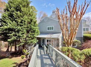 3137 Stony Point Rd, Richmond, VA 23235