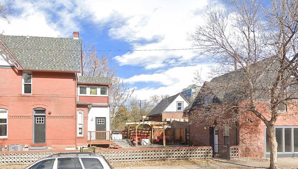 1st image of 325 E 1st Ave