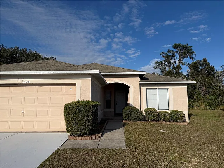 11701 Brenford Crest Dr — Photo 3