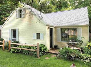 6589 Bunker Rd, Lakeport, MI 48059