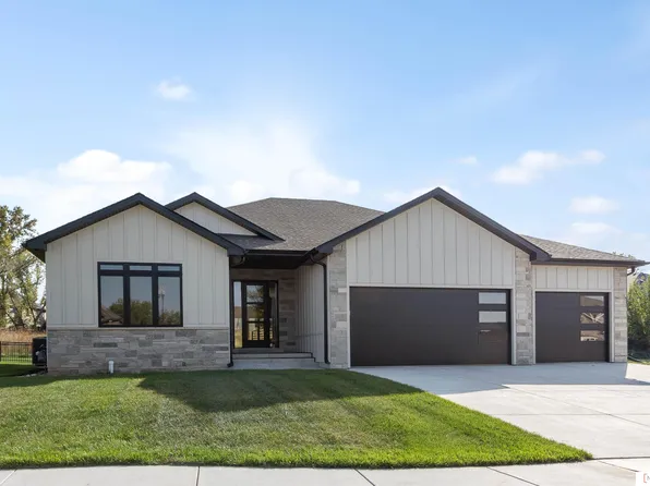 1325 Fairway Cir, Ashland, NE 68003