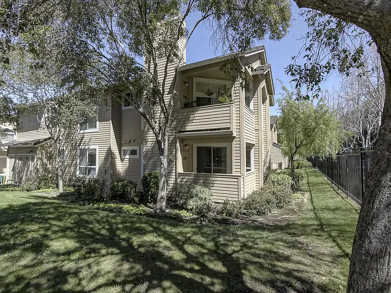 5238 Tacoma Cmn — Photo 16