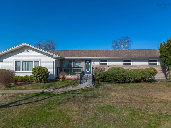 29 Queen St, Digby, NS B0V 1A0