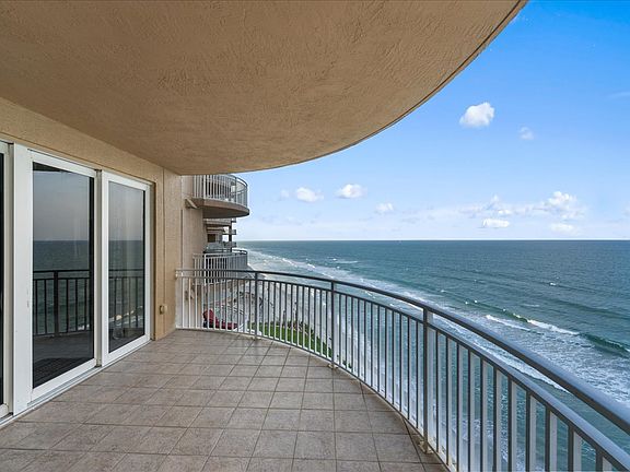 3rd image of 2403 Atlantic Ave #802