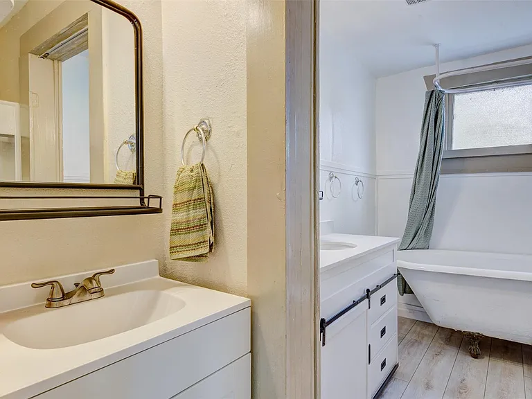 3104 Stonewall St — Photo 16