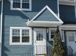 206 Covington Green Ln, Patterson, NY 12563