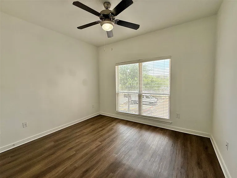 6740 Windhaven Pkwy #6121 — Photo 9