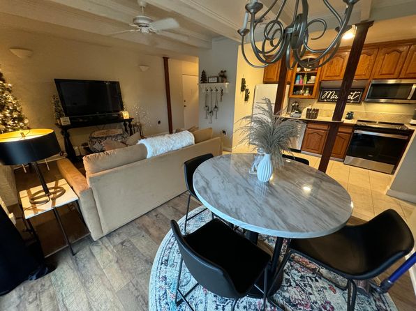 1008 S College Rd APT 214