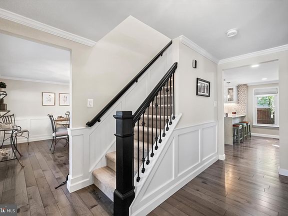 5th image of 15401 Silvan Glen Dr