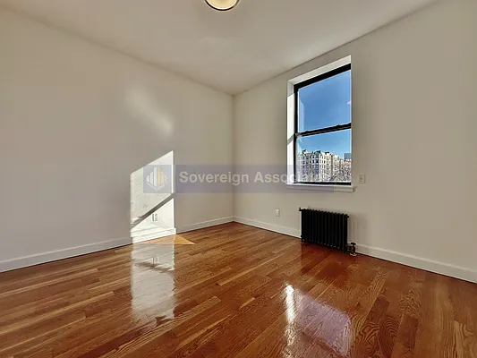 Rented by Sovereign Associates | media 28