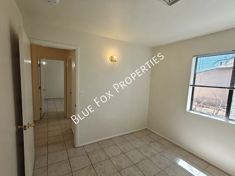 3318 E Bellevue St #B — Photo 26