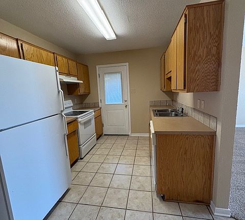 2nd image of 4902 John David Dr APT B