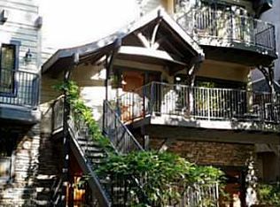 272 Cameo Dr, Lake Arrowhead, CA 92352