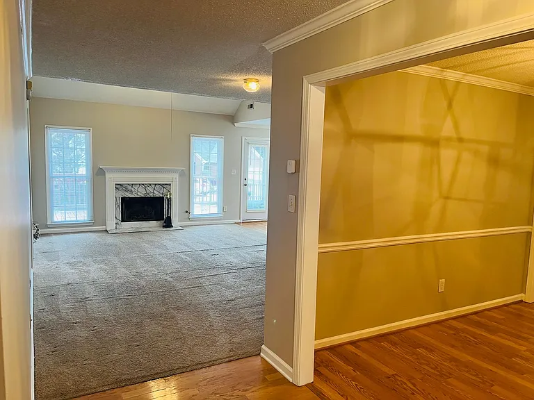 155 Woodstream Way — Photo 5