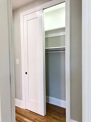 Rented by Zjama Realty Corp | media 18