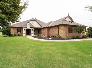 22530 Lindy Ter, Edmond, OK 73025