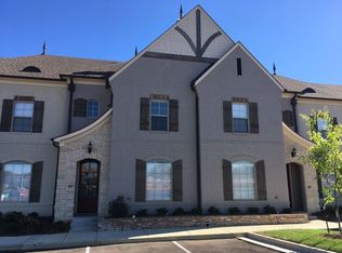103 Farm View Dr #104, Oxford, MS 38655