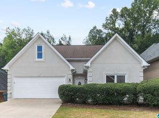 2073 Russet Woods Trl, Hoover, AL 35244