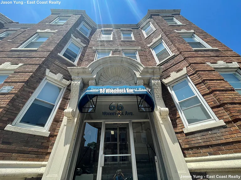 68 Woodstock Ave #6 — Photo 7