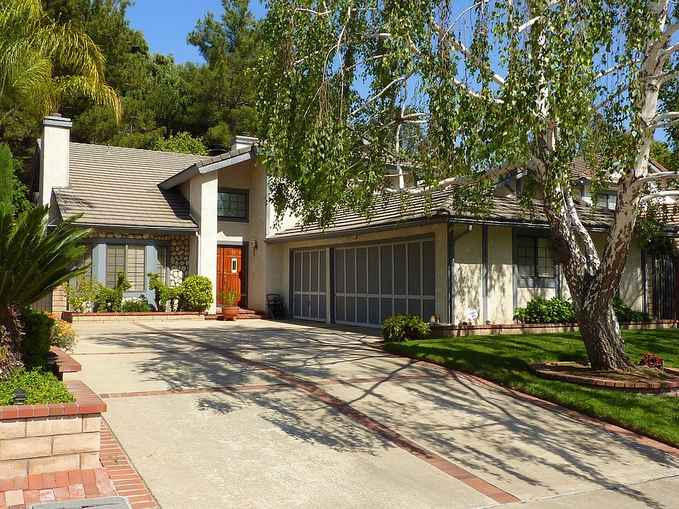 1st image of 5142 Via Del Valle St