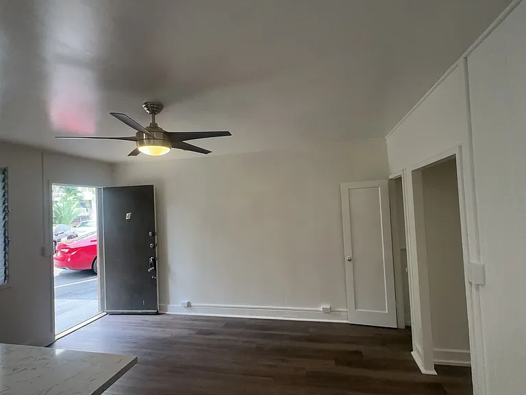 1849 Kaioo Dr — Photo 6