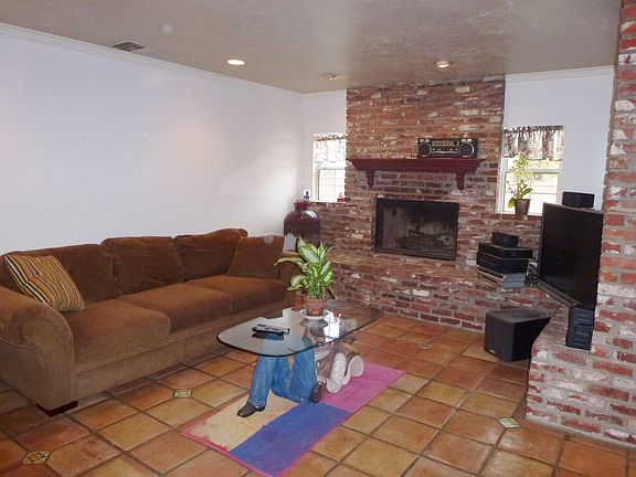 4th image of 2619 Loftyview Dr