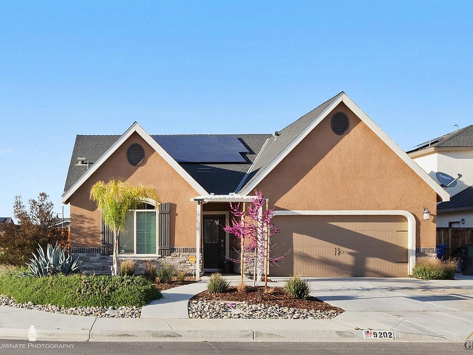 1st image of 9202 Scenic Woods Ln