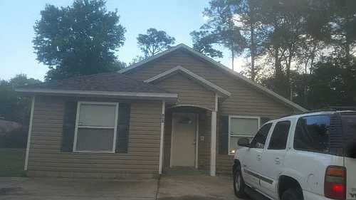 212 S Holmes Blvd Photo 1
