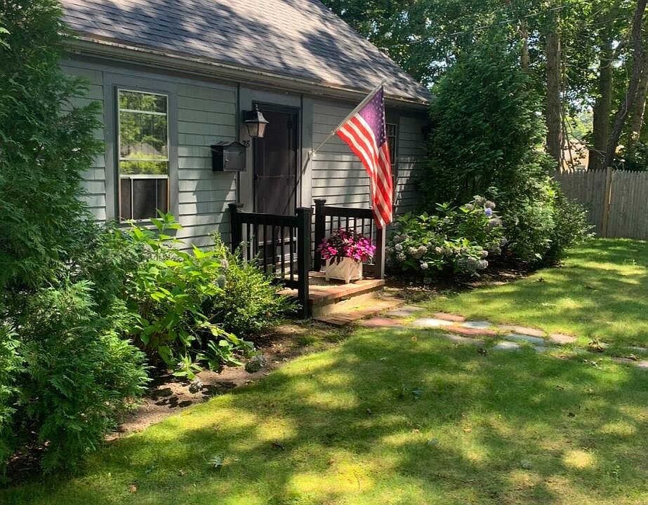 1st image of 28 Annette Avenue