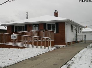 11400 Darlington Rd, Garfield Hts, OH 44125
