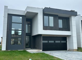 3714 Quayside Dr, Severn, ON L3V8M9
