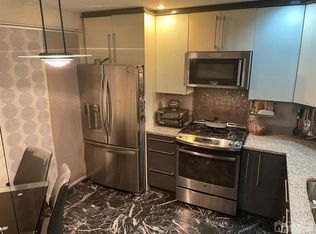 1067 Schmidt Ln, North Brunswick, NJ 08902