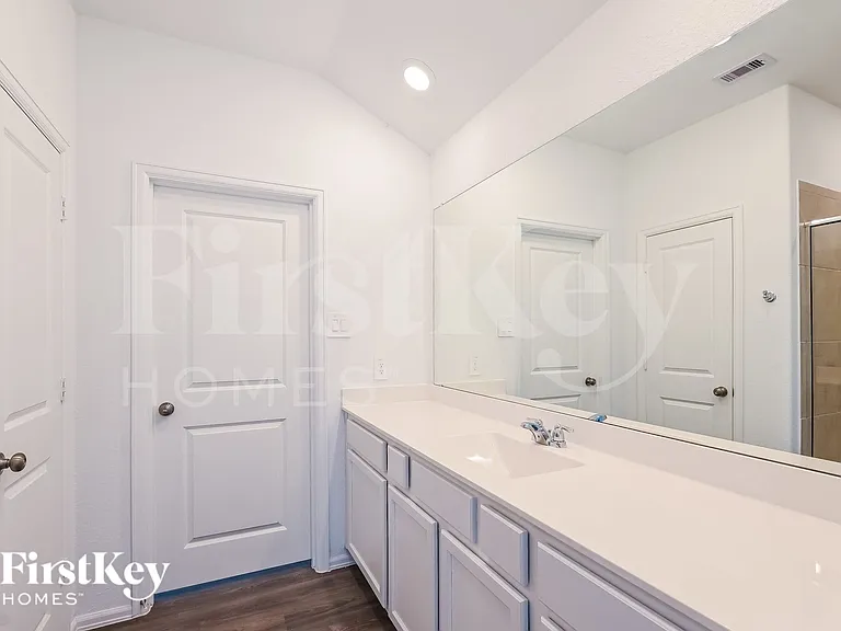 18442 Summit Ranch Dr — Photo 10