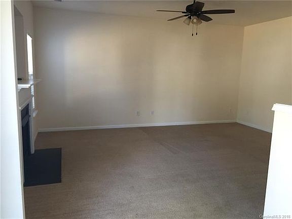 3rd image of 908 Little Creek Dr