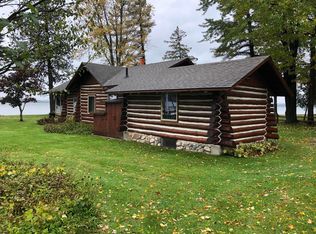 3593 Greenmans Point Rd, Cheboygan, MI 49721