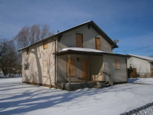 1804 Lay St, Des Moines, IA 50317