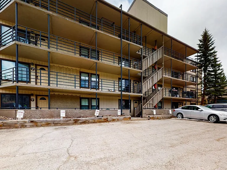 326 N Main St #32E — Photo 24