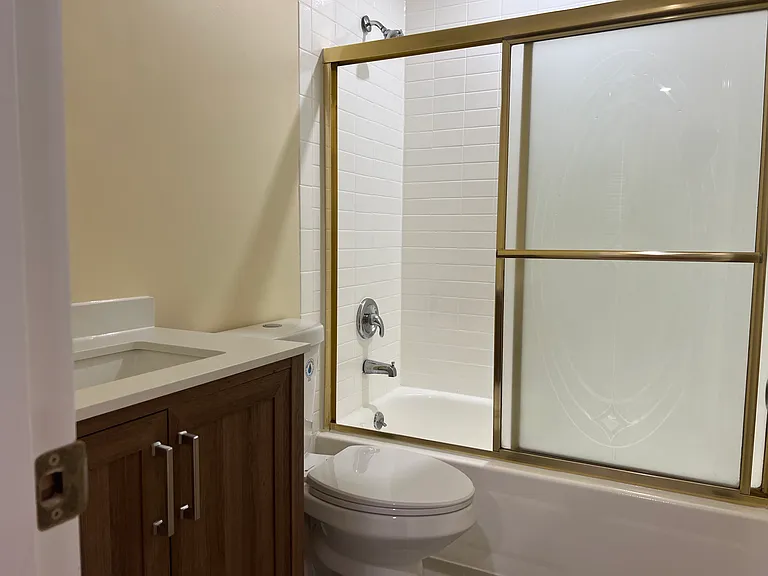 852 Jamestown Rd — Photo 11
