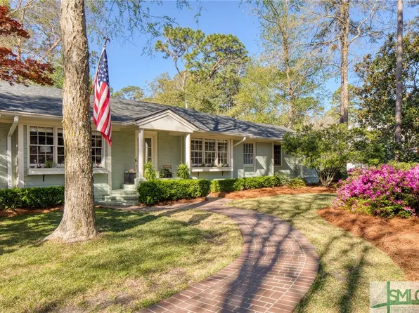 52 Richmond Drive, Savannah, GA 31406