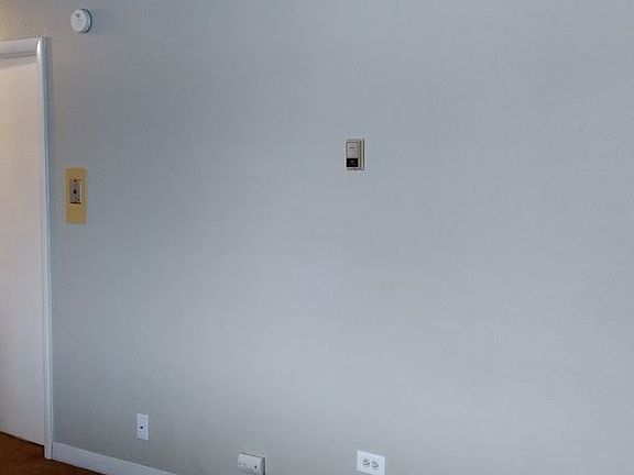 4th image of 1906 11th Ave APT 306