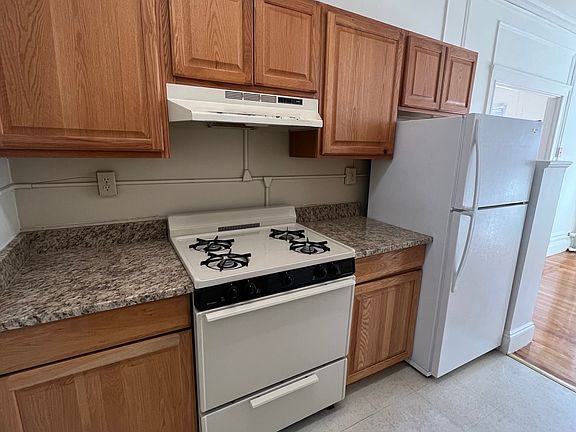 5th image of 5 Concord Ave #22d52b84d