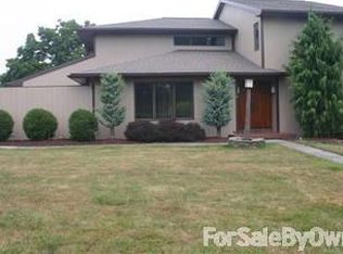 2011 Cardinal Ln #L8, South Abington Township, PA 18411