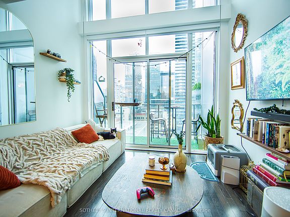 2nd image of 21 Nelson St #26