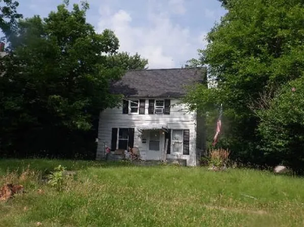 919 S 35th St, South Bend, IN 46615