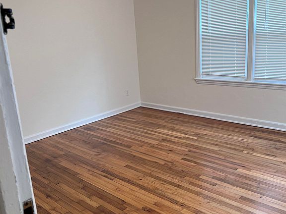 3rd image of 314 E Virginia St APT 1