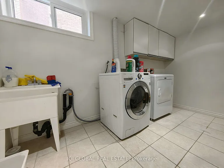 6 Equestrian Ct #BASEMENT — Photo 15