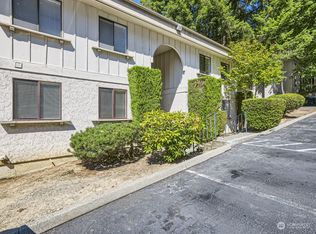 12734 NE 116th Ln APT G11, Kirkland, WA 98034