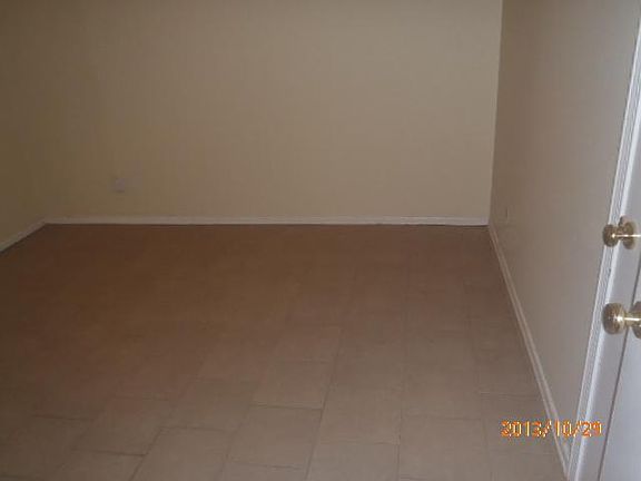 3rd image of 333 N 31st St