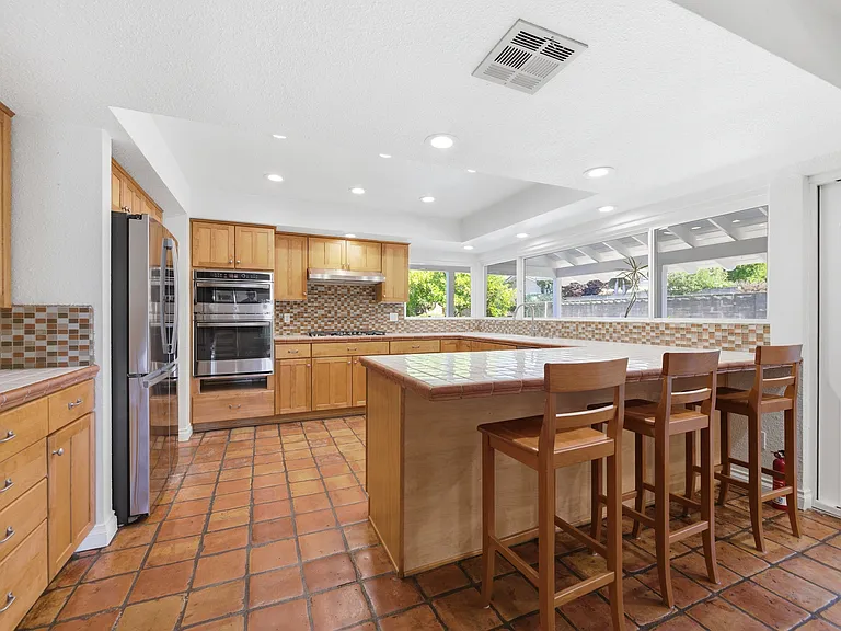 4500 Yorkfield Ct — Photo 11